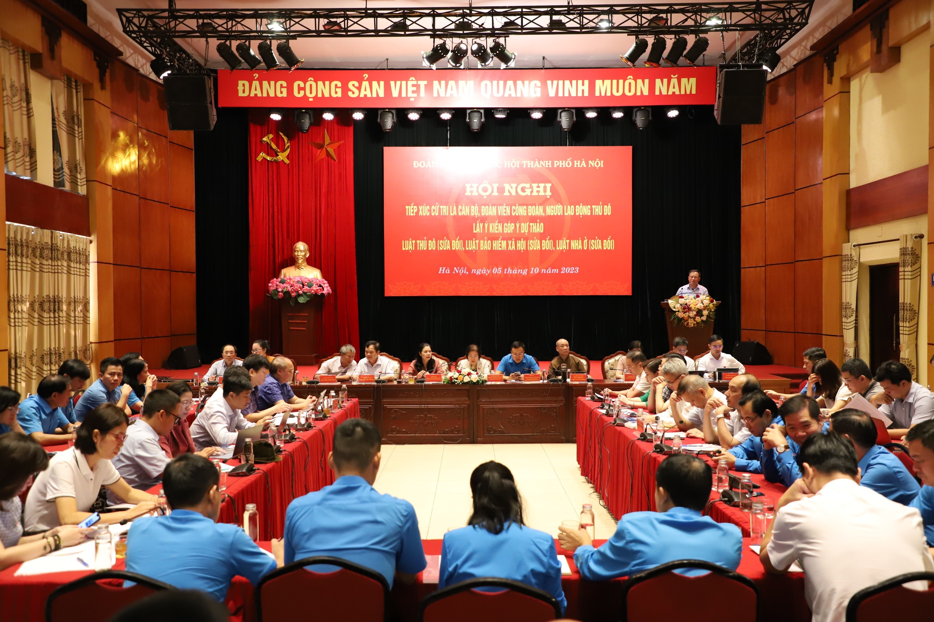 Đoàn Đại biểu Quốc hội thành phố Hà Nội sẽ tiếp xúc với cử tri là cán bộ Công đoàn, người lao động