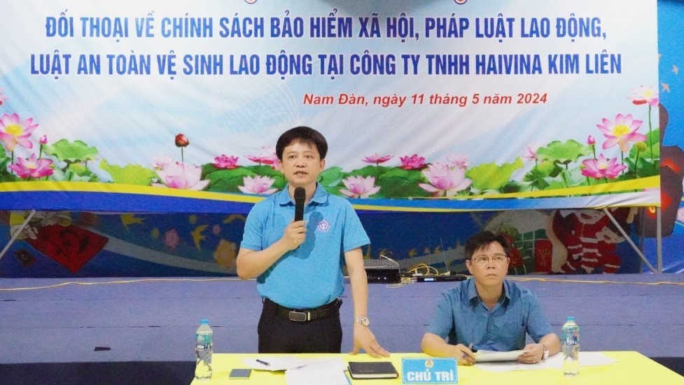 Nghệ An: Thiết thực chương trình đối thoại về chính sách BHXH, pháp luật lao động