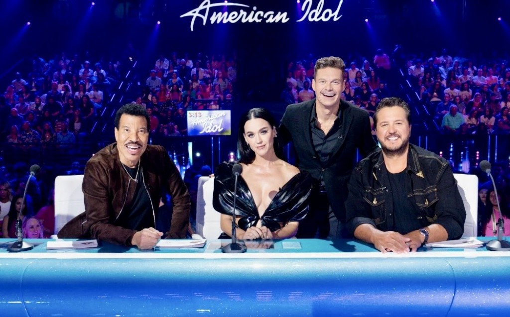 American Idol tìm giám khảo thay thế Katy Perry