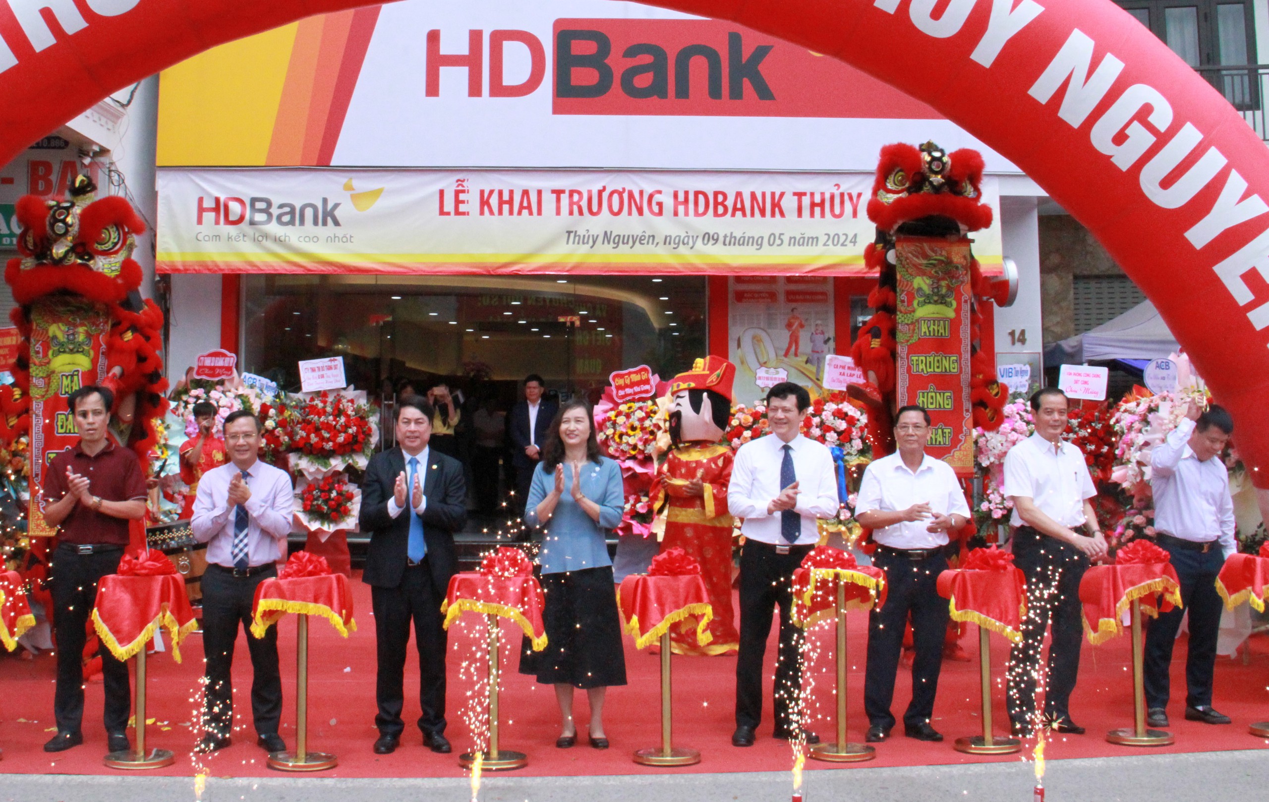 Mở thêm chi nhánh tại Thủy Nguyên, HDBank góp động lực cùng mục tiêu lớn của Hải Phòng- Ảnh 2.