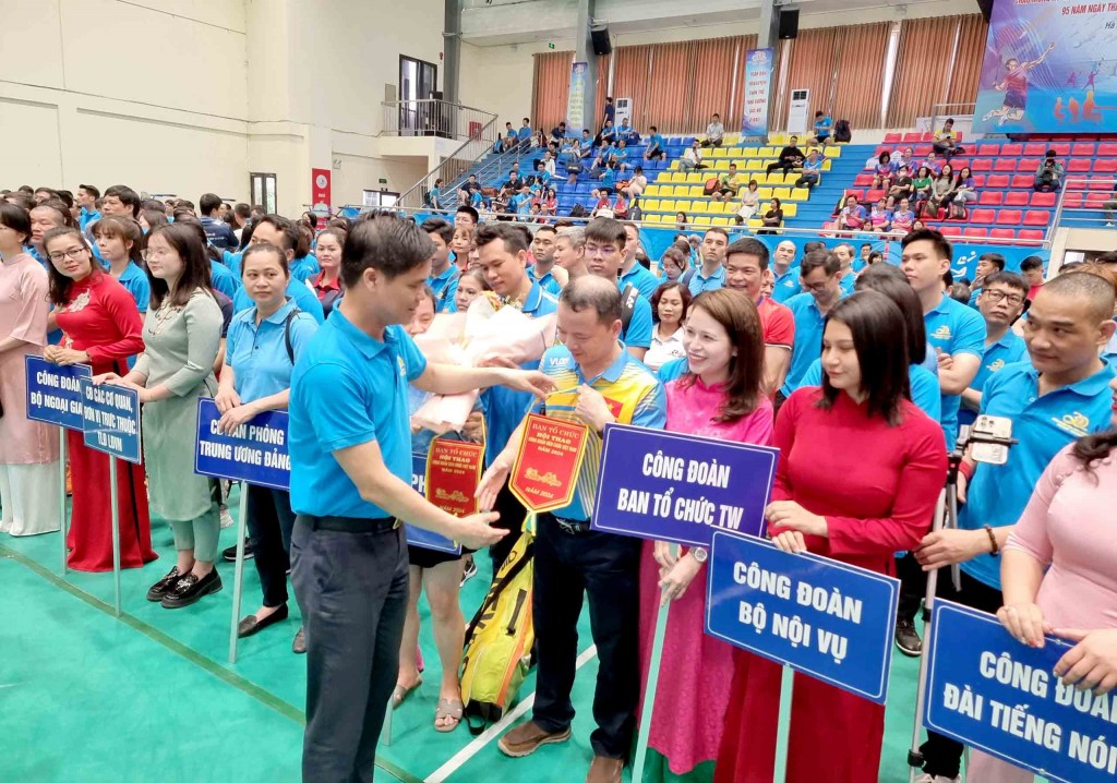 Hơn 1.500 vận động viên tham dự Hội thao Công đoàn Viên chức Việt Nam năm 2024
