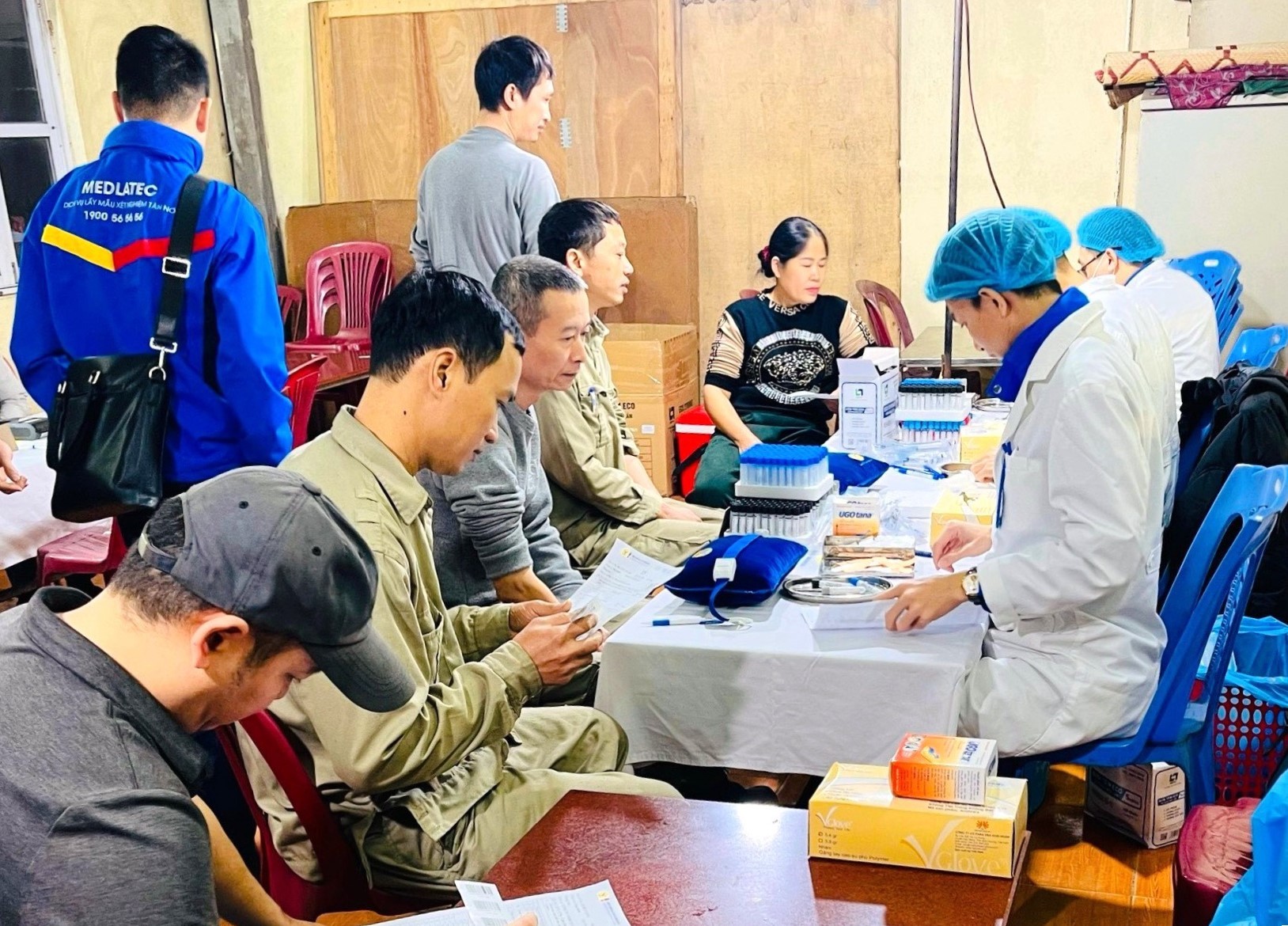 Các cấp Công đoàn huyện Thanh Trì quan tâm sức khoẻ của đoàn viên, người lao động