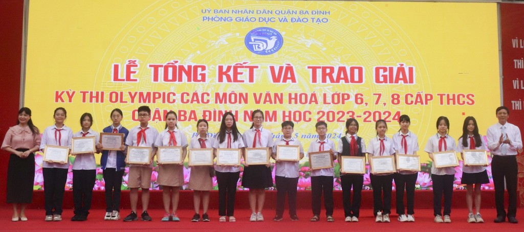 Quận Ba Đình: 91 học sinh THCS đoạt giải Nhất kỳ thi Olympic cấp quận