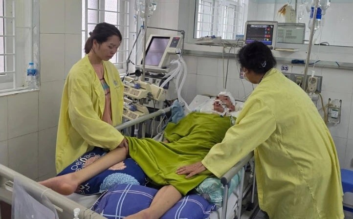 Nam sinh lớp 8 bị đánh chấn thương sọ não ở Hà Nội đã qua đời