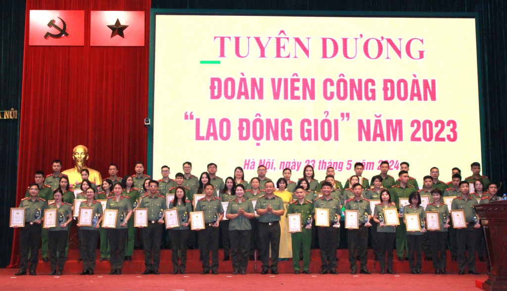 Công đoàn Công an thành phố Hà Nội hưởng ứng Tháng Công nhân năm 2024