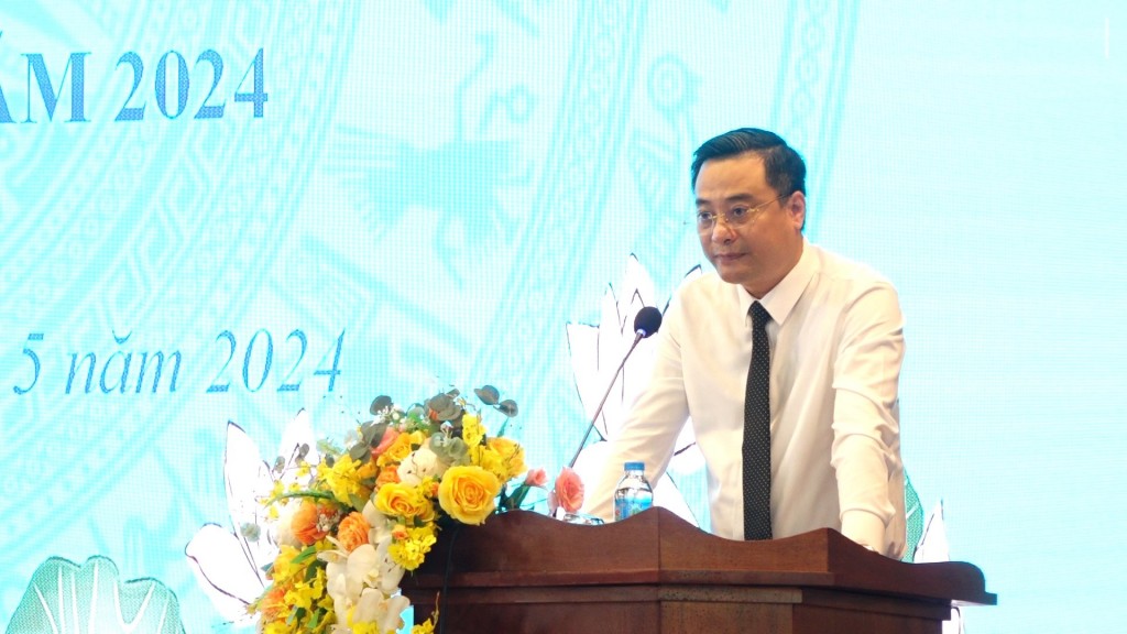 Chủ tịch UBND huyện Thanh Oai đối thoại với công nhân lao động