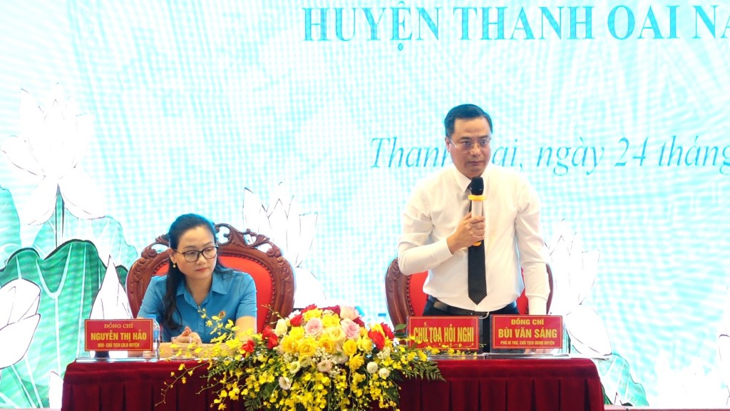 Chủ tịch UBND huyện Thanh Oai đối thoại với công nhân lao động