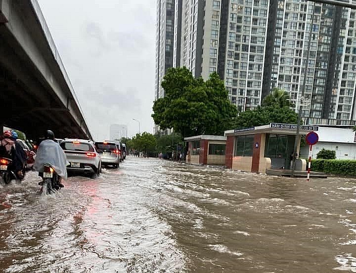 Hà Nội lên phương án ứng phó ngập lụt do mưa bão