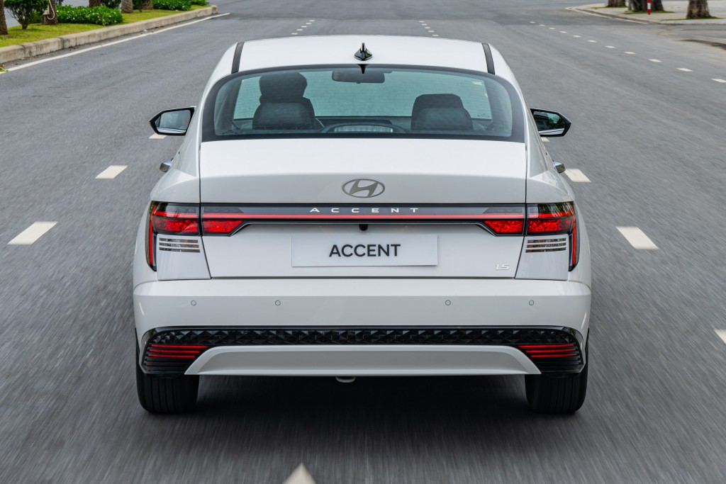 Hyundai Accent thế hệ hoàn toàn mới ra mắt tại thị trường Việt Nam