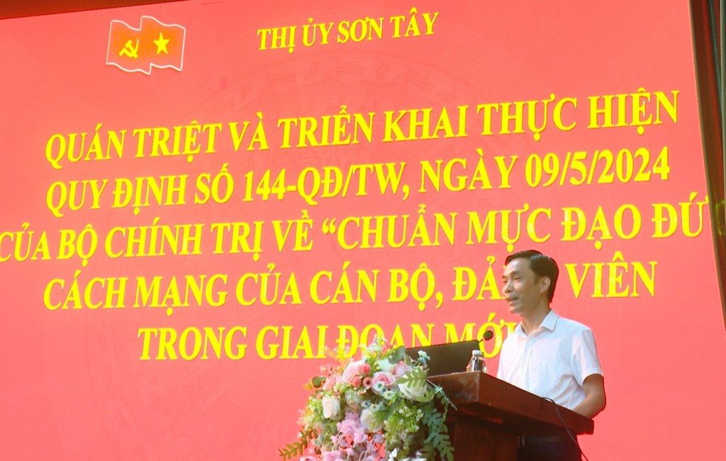 Thị ủy Sơn Tây quán triệt chuẩn mực đạo đức cách mạng tới 350 đảng viên