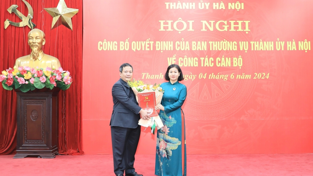 Đồng chí Nguyễn Tiến Cường giữ chức Bí thư Huyện ủy Thanh Trì