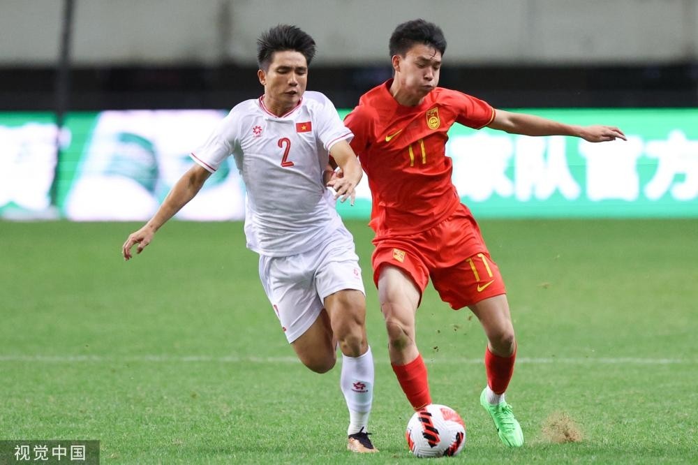 U19 Việt Nam thua U19 Trung Quốc 0-1 trong trận ra quân giải U19 quốc tế