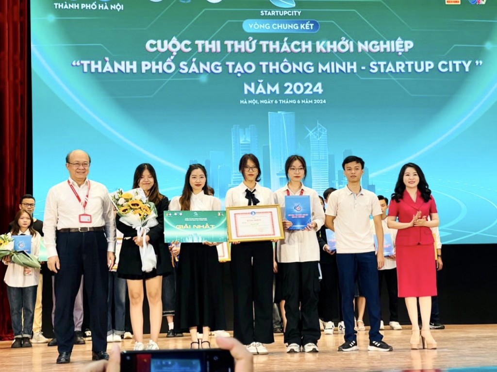 Trường Đại học Kinh tế quốc dân đoạt giải Nhất cuộc thi Startupcity 2024