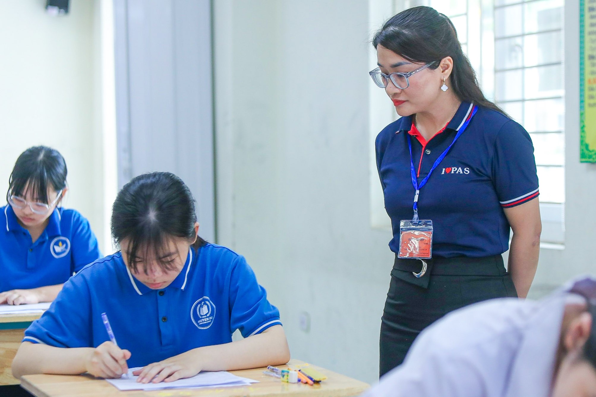 Với gần 105.000 thí sinh đăng ký dự thi vào lớp 10 THPT công lập không chuyên, Hà Nội là địa phương có số lượng thí sinh dự tuyển lớp 10 nhiều nhất cả nước.