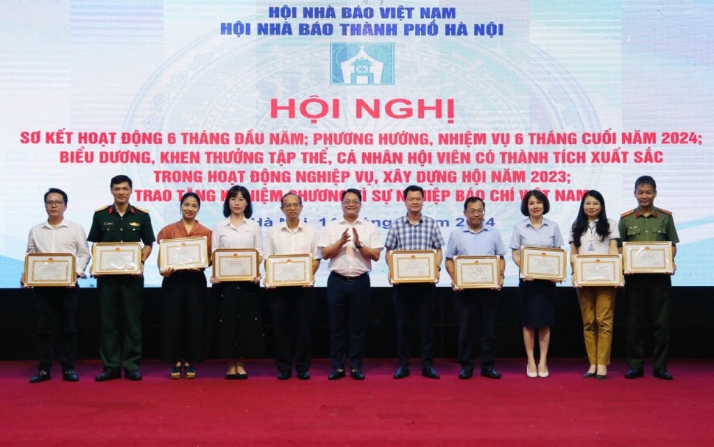 Hội Nhà báo thành phố Hà Nội: Đóng góp thiết thực vào hoạt động chung của Hội Nhà báo Việt Nam