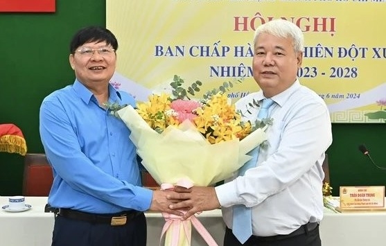 Ông Võ Khắc Thái được bầu giữ chức Chủ tịch Liên đoàn Lao động Thành phố Hồ Chí Minh