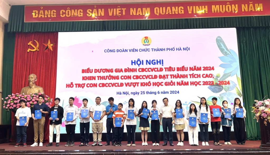 Công đoàn Viên chức thành phố Hà Nội triển khai chuỗi hoạt động kỷ niệm Ngày Gia đình Việt Nam