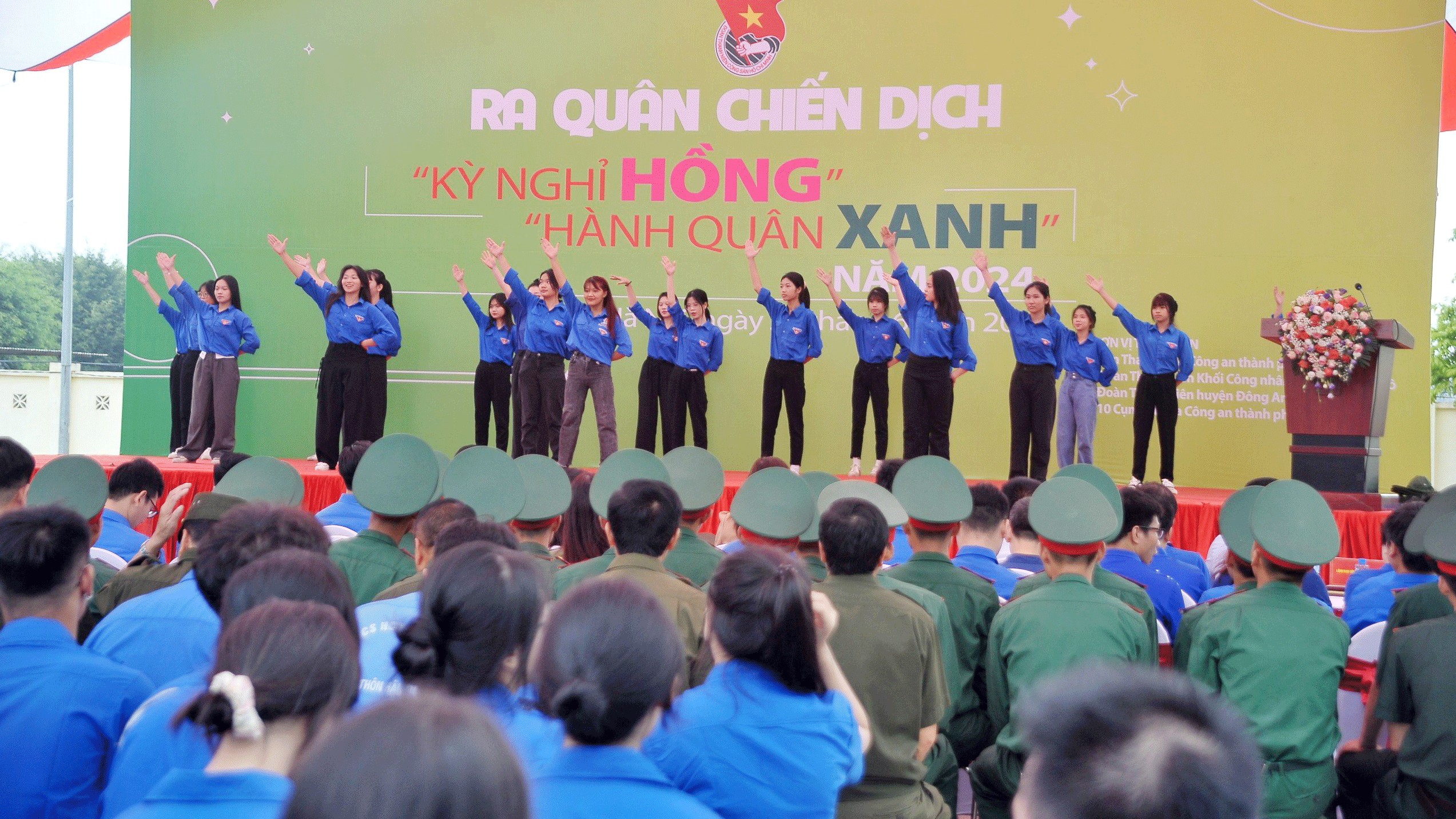Hà Nội: Gần 1.000 đoàn viên, thanh niên ra mắt chiến dịch tình nguyện hè