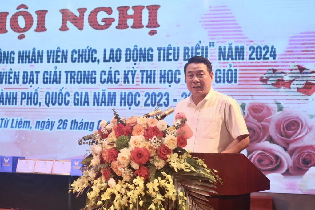 LĐLĐ quận Bắc Từ Liêm biểu dương 75 gia đình CNVCLĐ tiêu biểu năm 2024