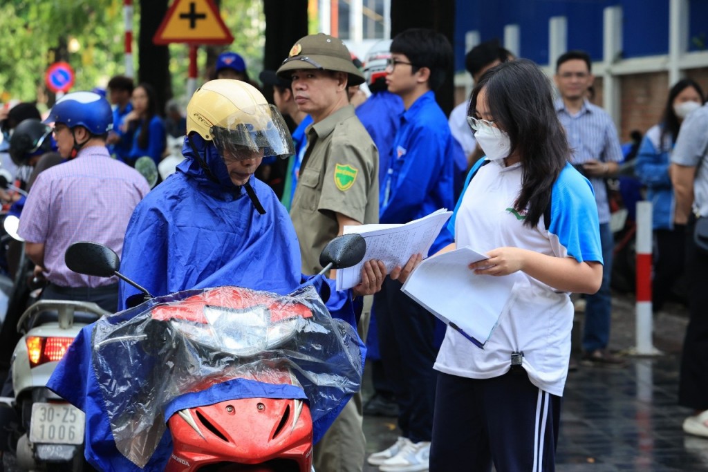 Giao thông thông suốt trong những ngày thi tốt nghiệp THPT 2024