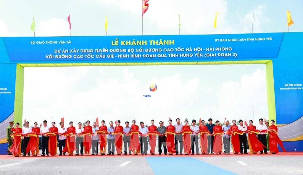 Thủ tướng Phạm Minh Chính thăm, làm việc tại Hưng Yên