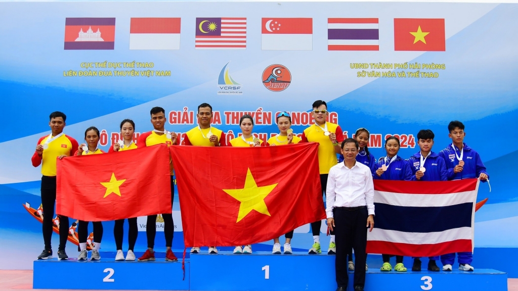 Việt Nam dẫn đầu áp đảo tại Giải Đua thuyền Canoe vô địch U19, U23 và vô địch Đông Nam Á