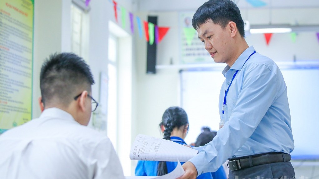 Từ hôm nay (12/7), Hà Nội tiếp nhận hồ sơ học sinh trúng tuyển vào lớp 10