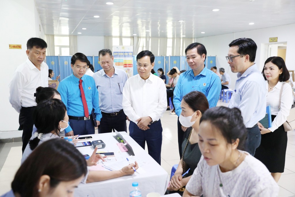 Liên đoàn Lao động quận Long Biên: Chủ động, sáng tạo triển khai toàn diện các nhiệm vụ