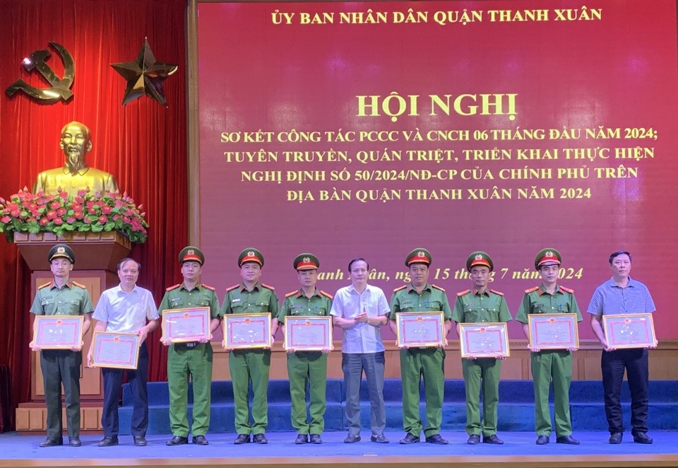 Quận Thanh Xuân: Nâng cao kỹ năng, kiến thức phòng cháy, chữa cháy cho người dân