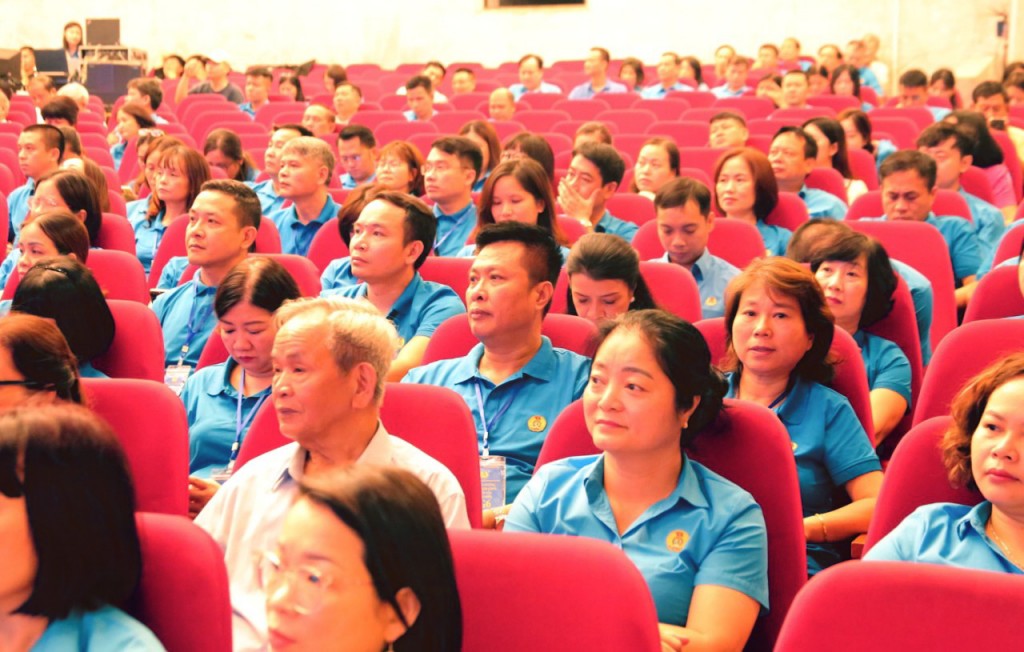 TRỰC TUYẾN HÌNH ẢNH: Lễ kỷ niệm 95 năm Ngày thành lập Công đoàn Việt Nam