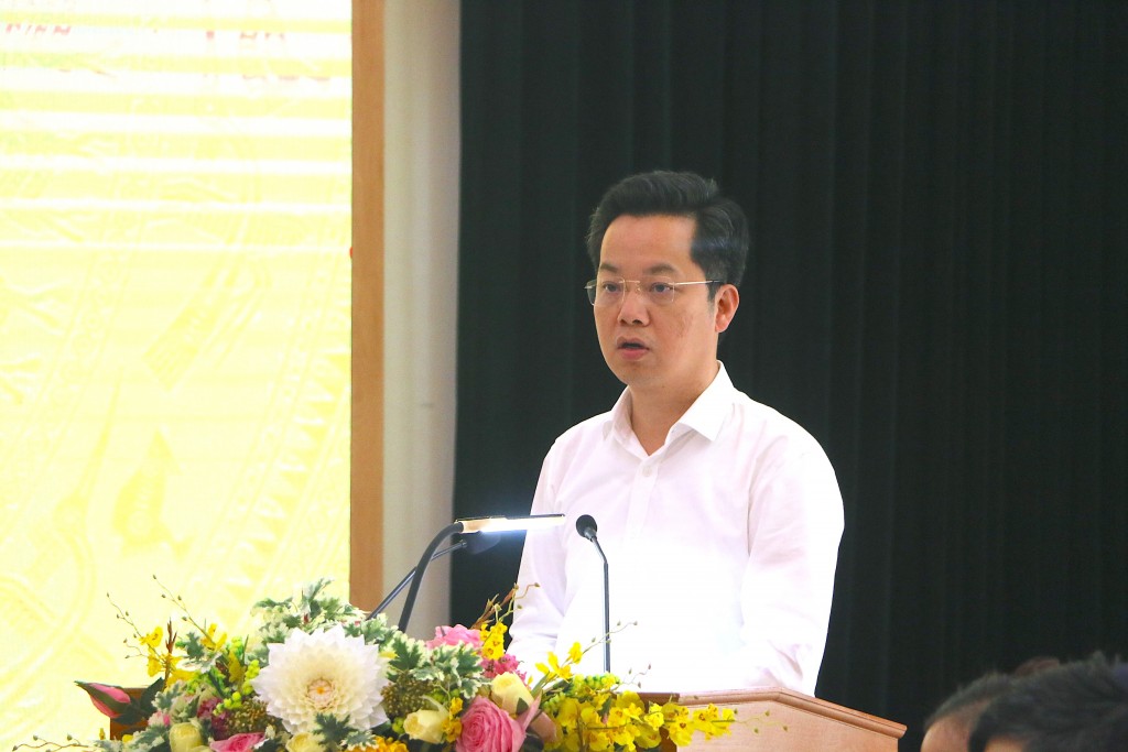 Lãnh đạo quận Hoàn Kiếm đối thoại với công nhân, viên chức, lao động