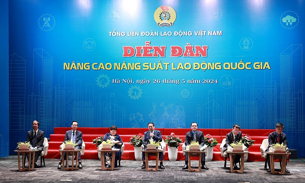 Công đoàn Việt Nam: 95 năm đồng hành cùng sự phát triển của đất nước
