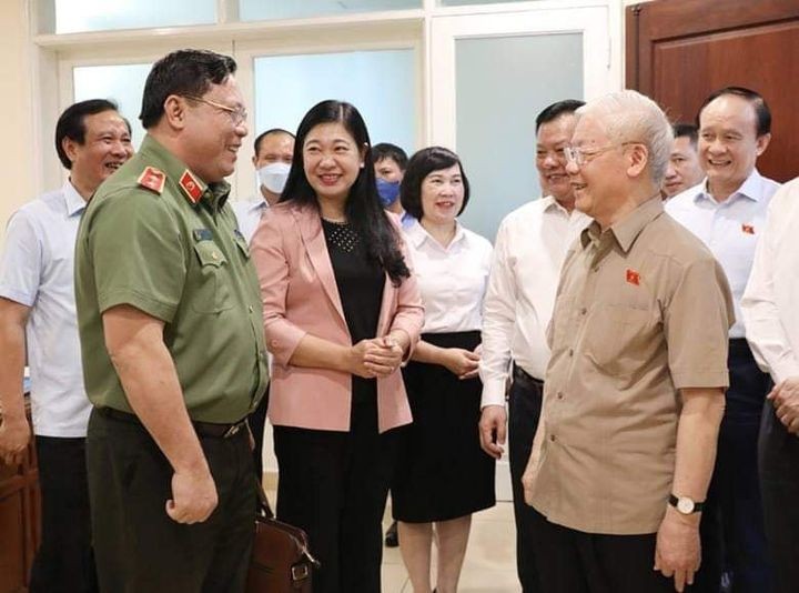 Tổng Bí thư Nguyễn Phú Trọng với Công an thành phố Hà Nội