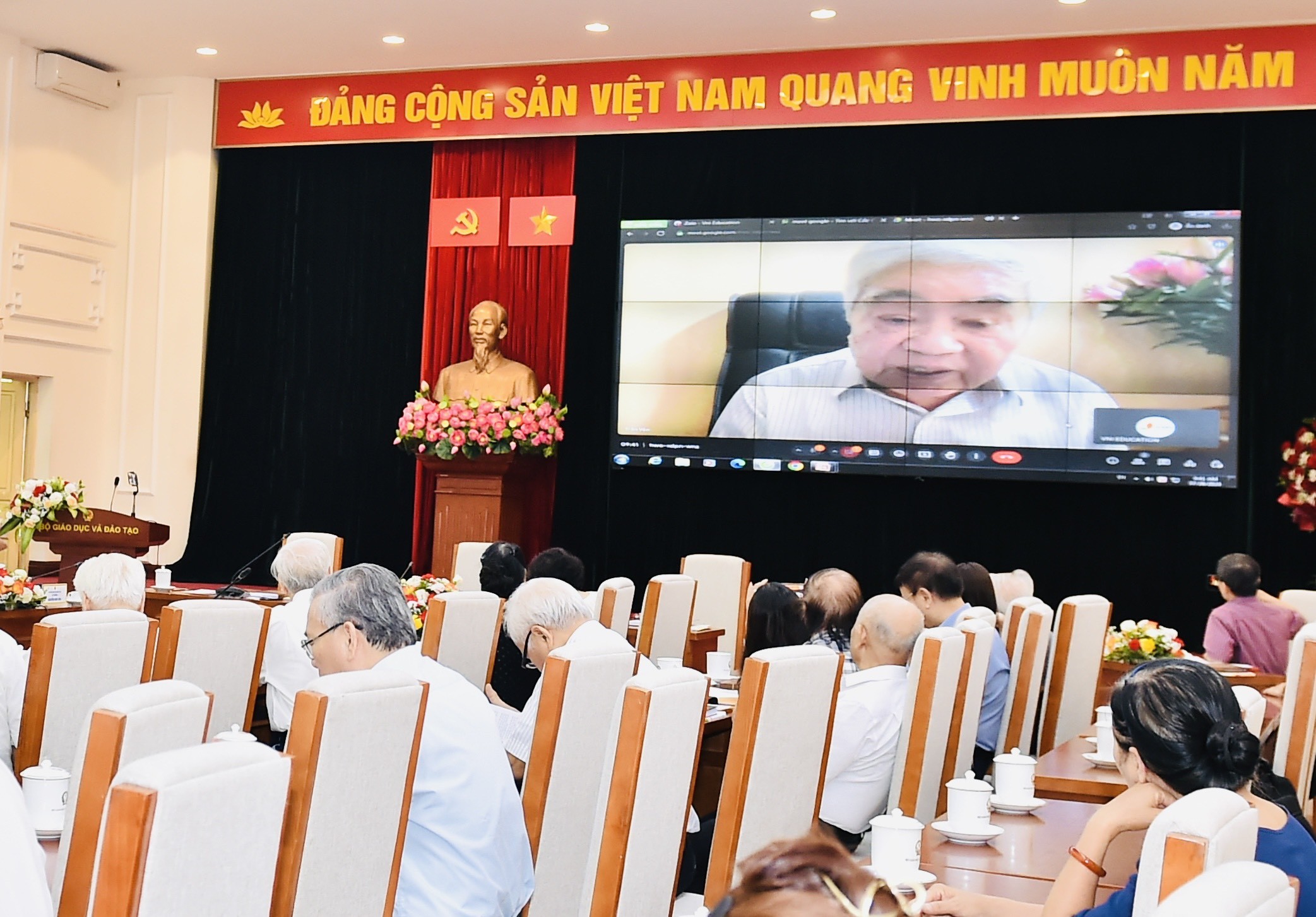 GS.VS.NGND Phạm Minh Hạc với sự phát triển khoa học giáo dục Việt Nam