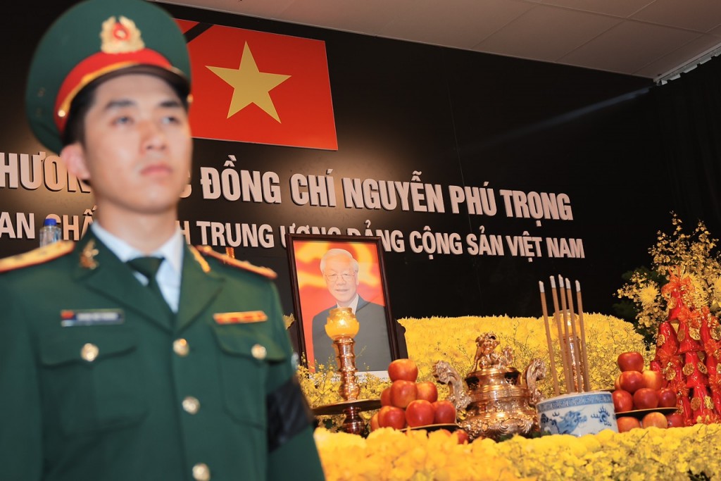 Xúc động Lễ truy điệu Tổng Bí thư Nguyễn Phú Trọng tại quê hương Lại Đà