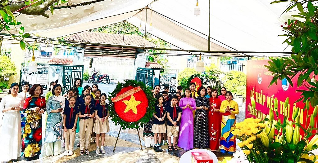Các Công đoàn cơ sở quận Long Biên thiết thực tổ chức hoạt động tri ân Thương binh - liệt sĩ