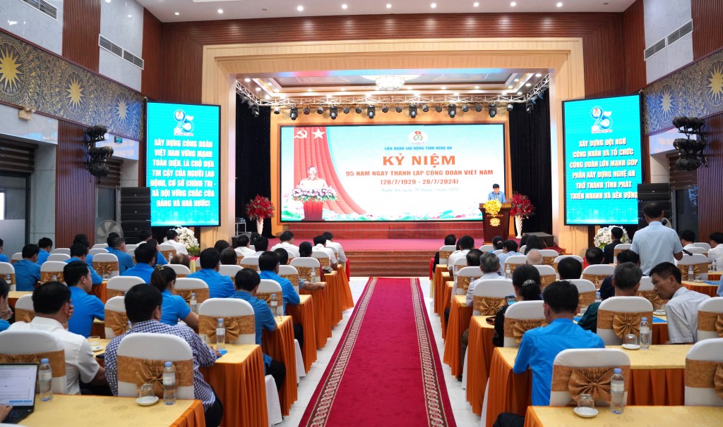 LĐLĐ tỉnh Nghệ An tổ chức Kỷ niệm 95 năm Ngày thành lập Công đoàn Việt Nam