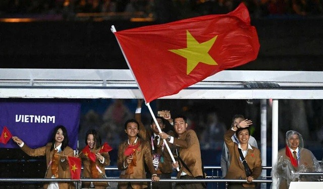 Olympic Paris 2024: Phạm Thị Huệ lọt tứ kết Rowing, Thu Vinh nỗ lực nhưng vẫn gây tiếc nuối