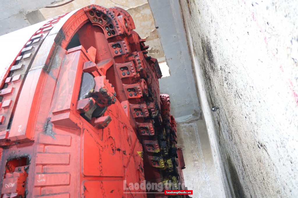 Cận cảnh robot đào hầm ở độ sâu âm 20m dưới lòng đất Dự án đường sắt đô thị tuyến Nhổn - ga Hà Nội