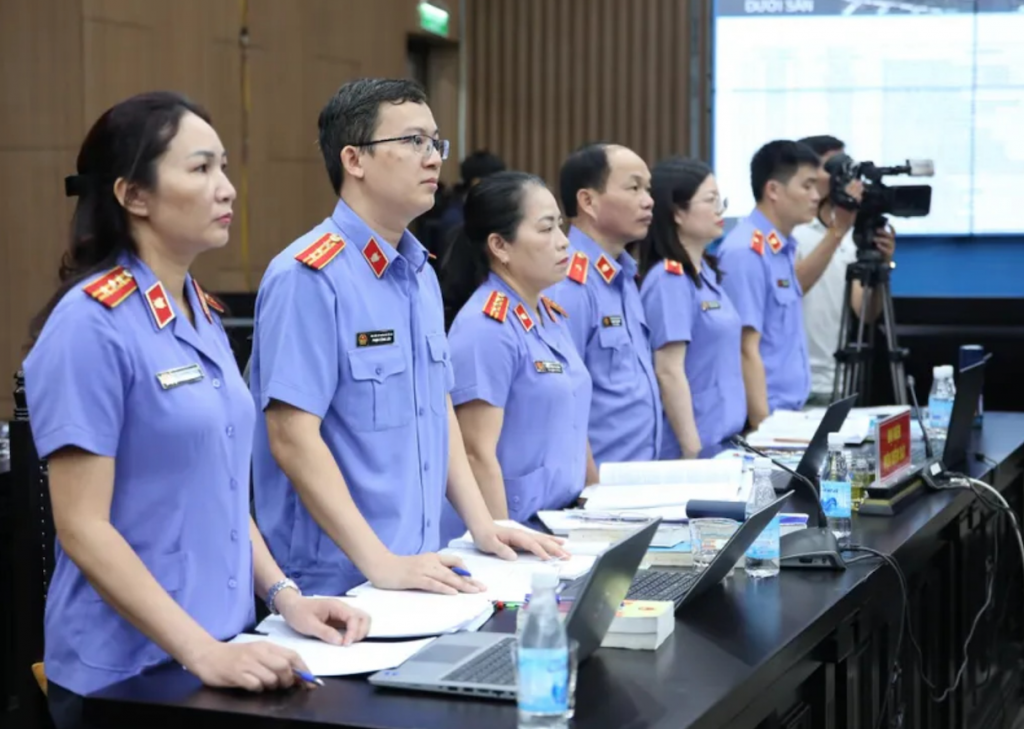 Trịnh Văn Quyết và các bị cáo trong vụ FLC ân hận nói lời sau cùng