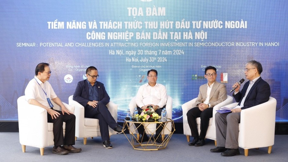 Hà Nội tăng cường thu hút đầu tư nước ngoài từ công nghiệp bán dẫn