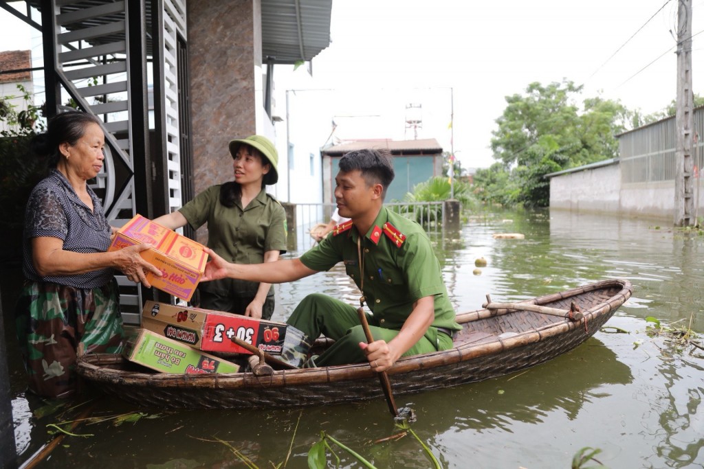 Bộ Công an chỉ đạo tập trung ứng phó với nguy cơ sạt lở đất, lũ quét tại khu vực Bắc Bộ