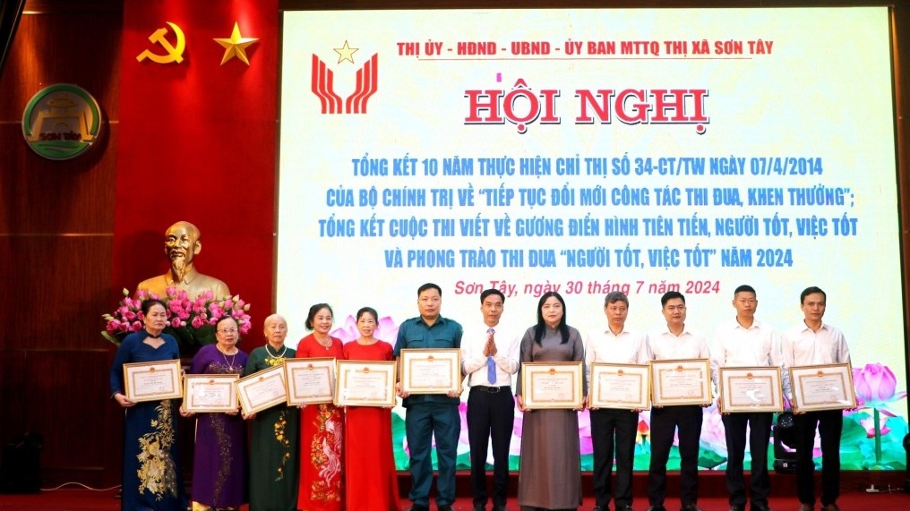 Sơn Tây: Nhân rộng điển hình tiên tiến “Người tốt, việc tốt”