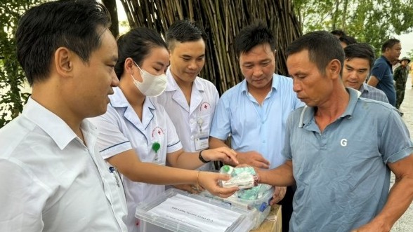 Hà Nội: Tăng cường đáp ứng công tác y tế sau mưa lũ