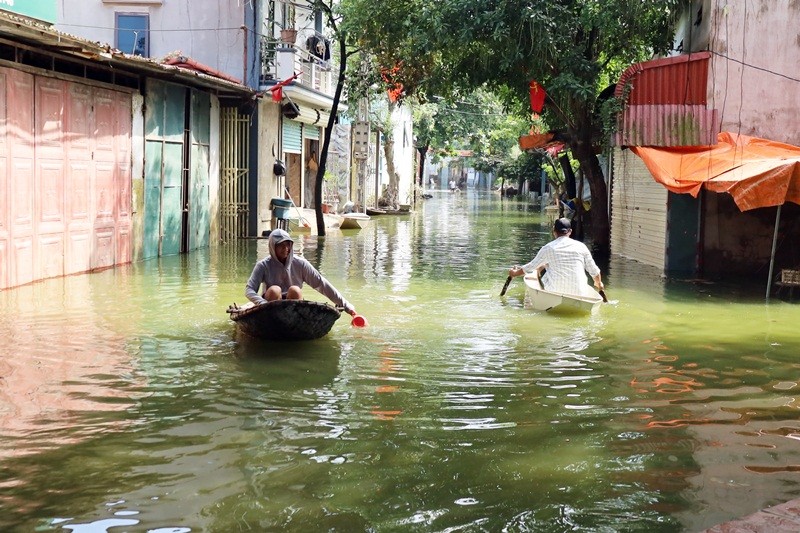 Chương Mỹ: Nỗ lực tổng vệ sinh môi trường và đảm bảo đời sống cho người dân