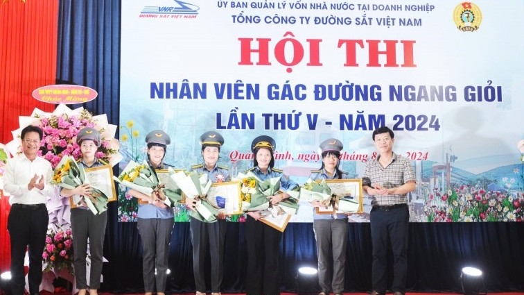 Sôi nổi Hội thi “Nhân viên gác đường ngang giỏi lần thứ V - năm 2024”