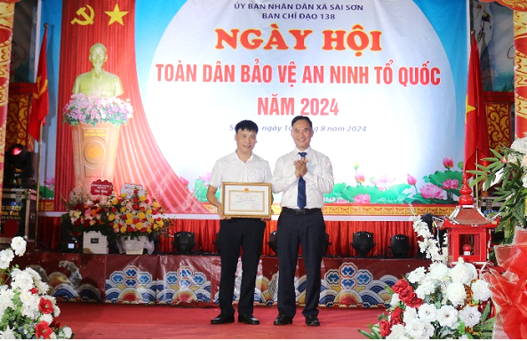 Tưng bừng ngày hội toàn dân bảo vệ an ninh Tổ quốc tại nhiều địa phương