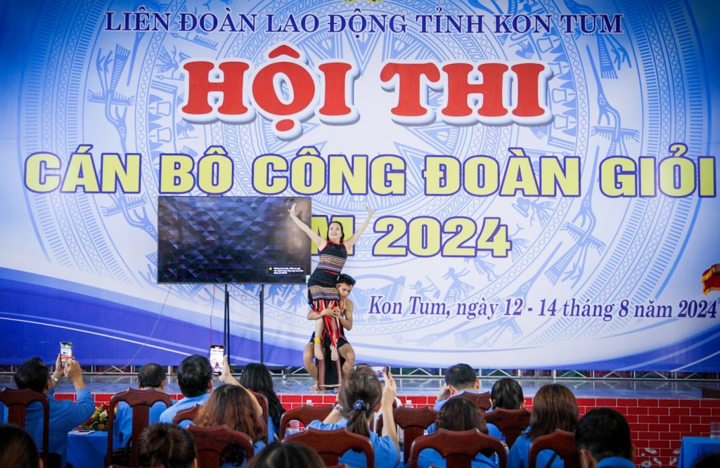 Kon Tum: Sôi nổi Hội thi cán bộ công đoàn giỏi năm 2024