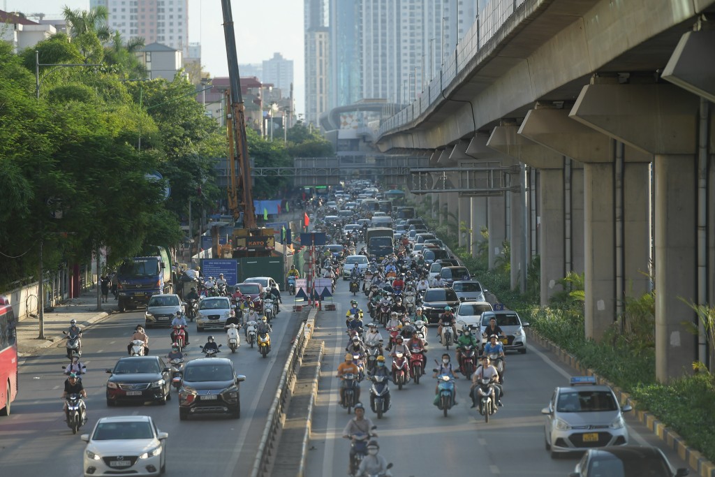 Dự báo thời tiết Hà Nội ngày 18/8: Ngày nắng, chiều tối cục bộ có nơi mưa to