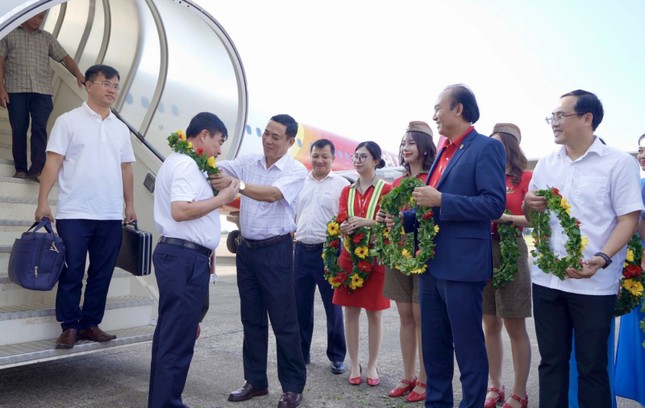 Vietjet v&agrave; h&agrave;nh tr&igrave;nh 10 năm kết nối Bu&ocirc;n Ma Thuột - Vinh với hơn 5.000 chuyến bay ảnh 1